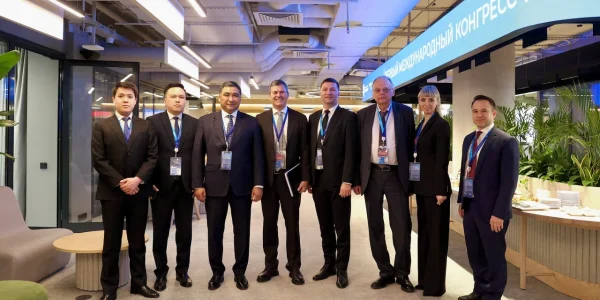 Фото с открытия Высшей Школы Госуправления